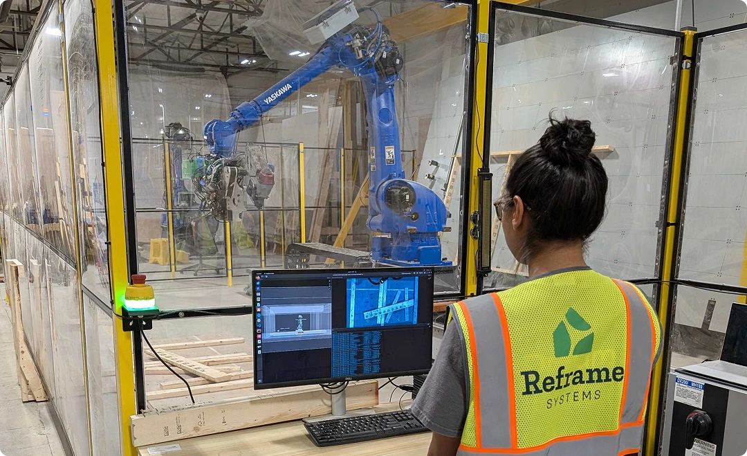 A Reframe engineer using Foxglove in action.